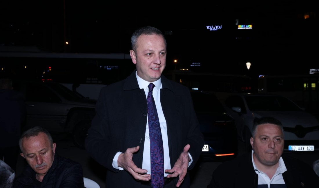 “Lafla Peynir Gemisi Yürümez” Zonguldak Belediye Başkanı ve