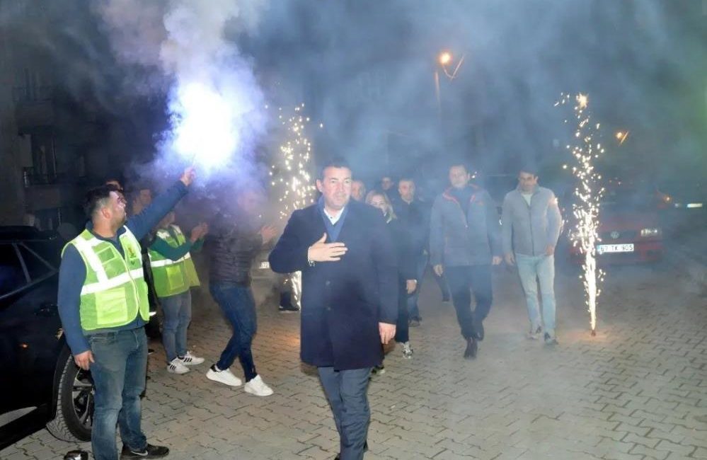 ULUPINAR’A BÜYÜK İLGİ AK Parti'nin Devrek Belediye