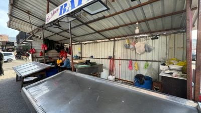 Balık tezgahları boş kaldı