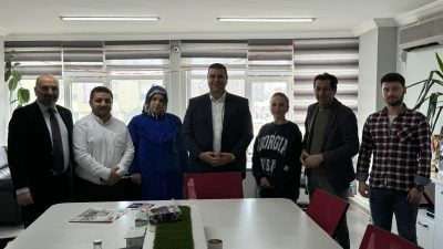 CEM DERELİ İHLAS HABER AJANSINI ZİYARET ETTİ