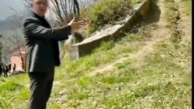 İNSANLAR BU YOLLARDAN NASIL GEÇECEK?