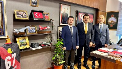 Veli Köktürk ve Cem Bektaş, Ak Parti milletvekili Muammer Avcı’yı