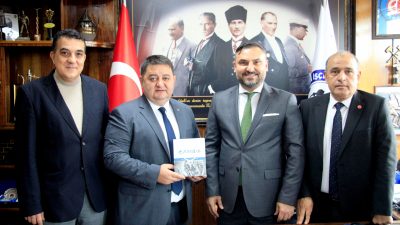 Genel Maden İşçileri Sendikası’nı (GMİS) ziyaret eden ZONSİAD Başkanı Nejdet