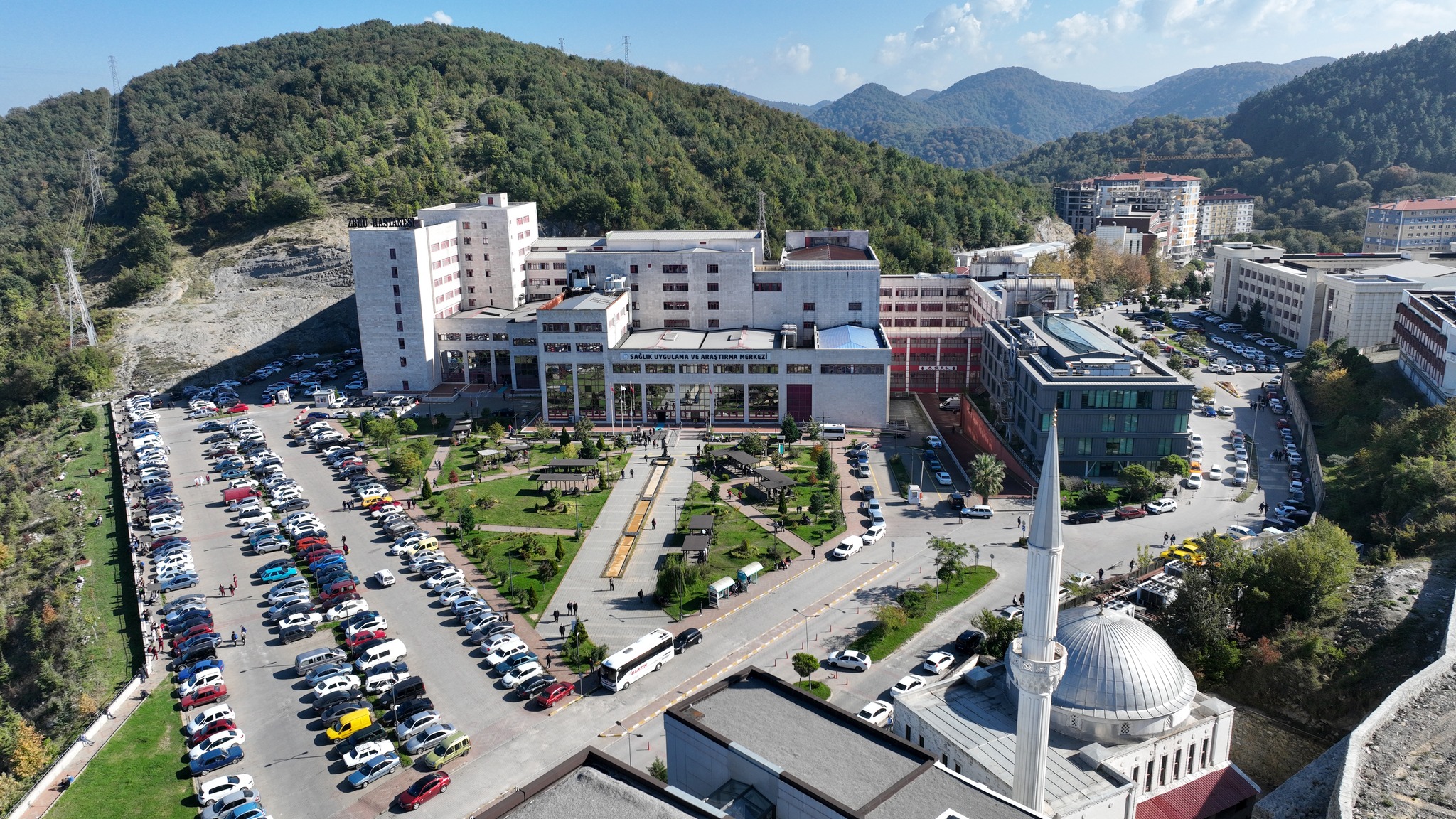 ZBEÜ HASTANESİNDEN BİR İLK! ZBEÜ Tıp Fakültesi Kardiyoloji Ana Bilim Dalı, damar hastalıklarının teşhis