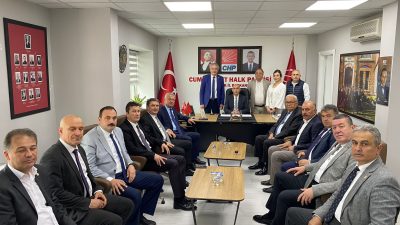 BELEDİYE BAŞKANLARI İKTİDARIN KÖPRÜSÜ İÇİN BİR ARADA!