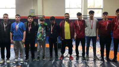 ALAPLILI GÜREŞÇİLERİN HEDEF ALTIN MADALYA