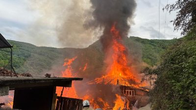 Alevlerin Yükselen Çığlığı
