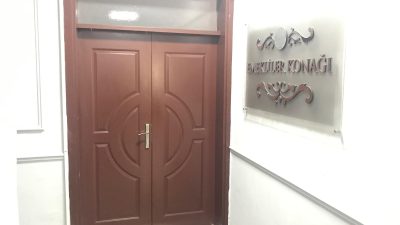 Zonguldak Belediyesi Kültür Merkezi’nde bulunan Emekliler Konağı hafta sonu kapalı