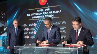 AK Parti Zonguldak Milletvekili Saffet Bozkurt, Cumhurbaşkanı Recep Tayyip Erdoğan’ın