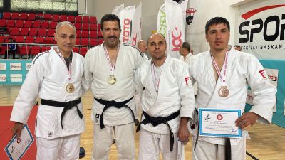 ZONGULDAK’A ŞAMPİYONLUK GETİRDİLER