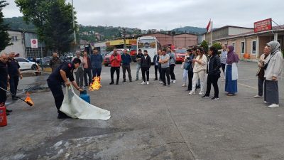 ÖĞRETMENLERE YANGIN EĞİTİMİ