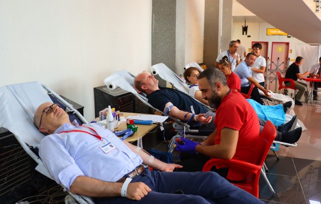 BEUN’dan ulusal kan bağışı seferberliğine destek Zonguldak Bülent Ecevit Üniversitesi