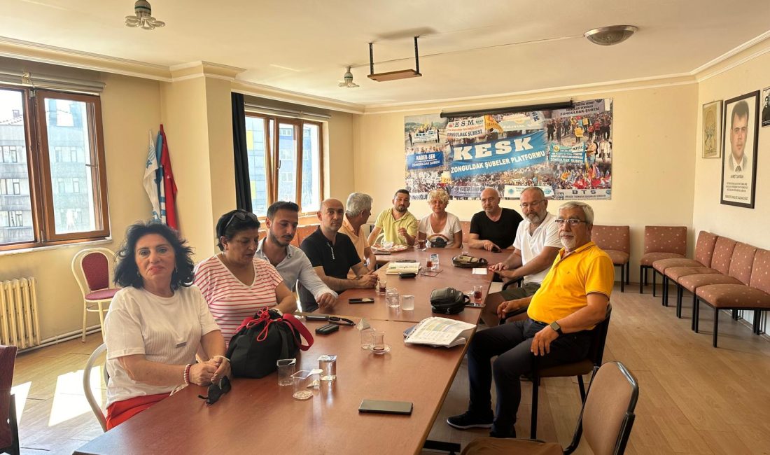 CHP’den Eğitim Sen ve TED Koleji’ne Ziyaret! Zonguldak CHP İl Başkanı