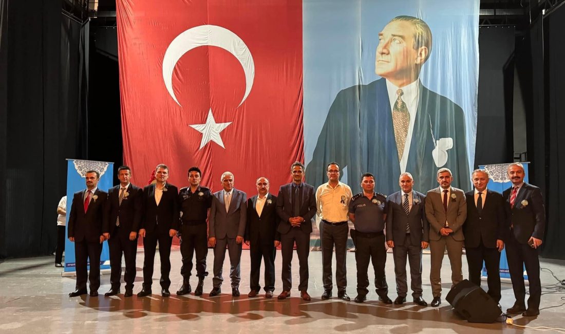 ÇAYCUMA’DA ANLAMLI KONFERANS Çaycuma Kaymakamı Adem Kaya,