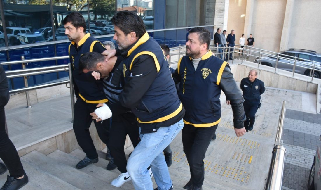 54 BIÇAK DARBESİYLE ÖLDÜRMÜŞTÜ TUTUKLANDI! Zonguldak'ta 70 yaşındaki şahsı,