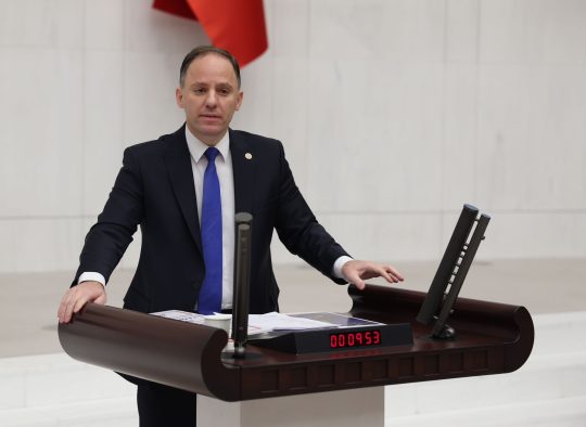 ÇALIŞANI AÇLIKLA İMTİHAN EDİYORLAR! Türkiye’nin merakla beklediği asgari ücret