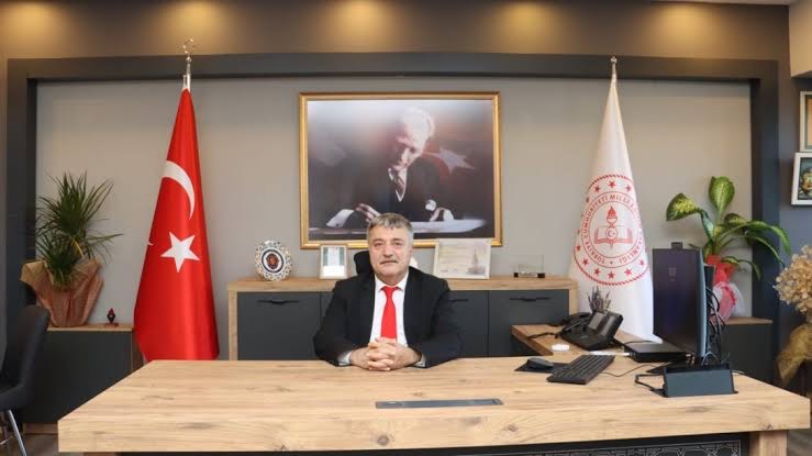 YKS’YE HAZIRLANAN ÖĞRENCİLERİ BEKLEYEN