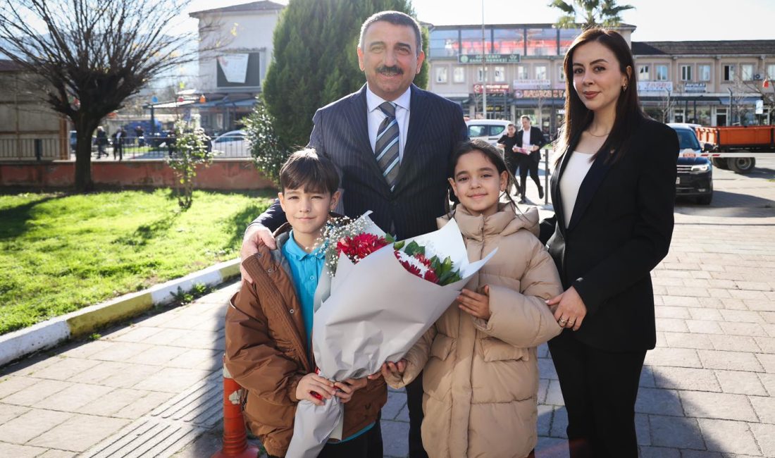 VALİDEN GÖKÇEBEY KAYMAKAMINA ZİYARET! Zonguldak Valisi Osman Hacıbektaşoğlu,