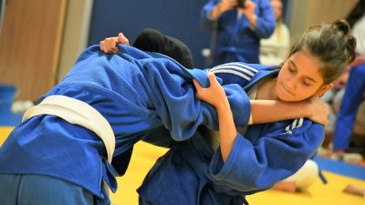 YILDIZLAR JUDODA SAHNE ALDI!