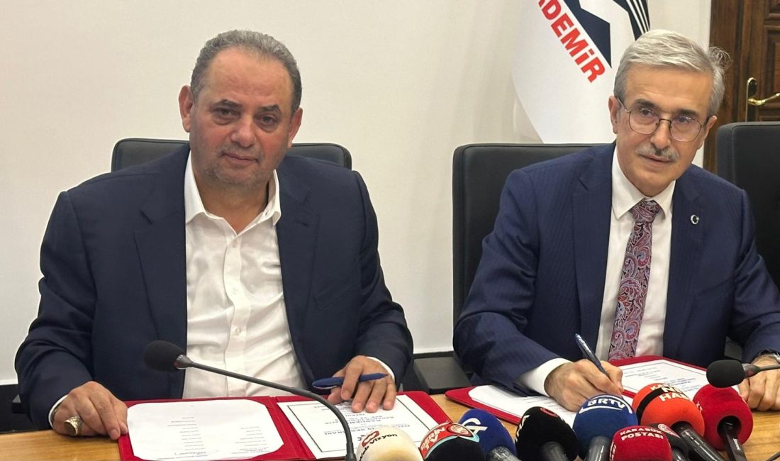 KARDEMİR’de Toplu Sözleşme Resmen İmzalandı KARDEMİR’de çalışan işçilere yönelik