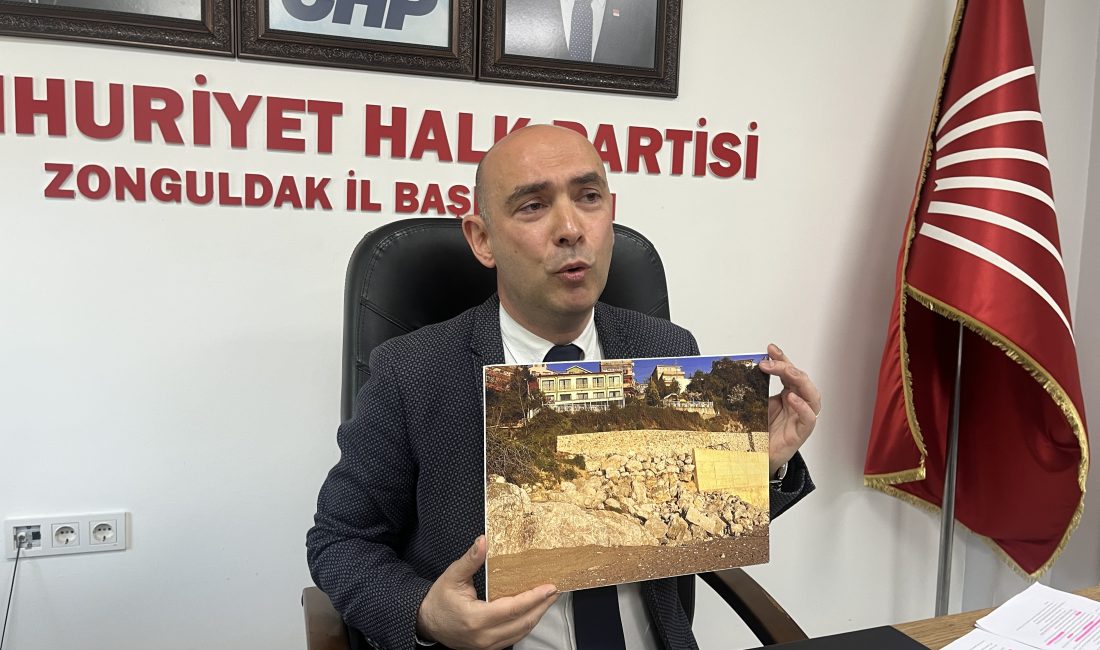 Cumhuriyet Halk Partisi (CHP)