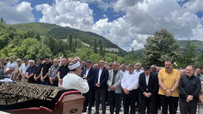 Karaman belediye başkanının annesi son yolculuğuna uğurlandı