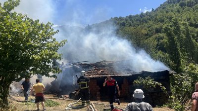 Zonguldak Kozlu’da büyük yangın! Patlamalar yaşanıyor