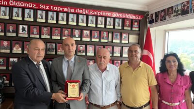 “600 milletvekili var şehit ailesini düşünen yok”