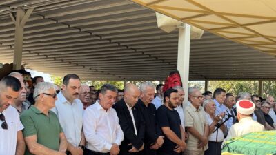 Esat Erdem son yolculuğuna uğurlandı