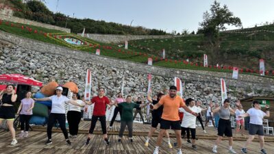 Kızlar Plajı’nda akşam sporu: Nabızlar yükseldi