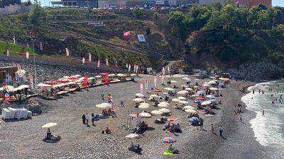 Kızlar Plajı’na yoğun ilgi! Vatandaş açılışı bekleyemedi