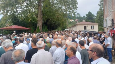 Gazeteci Cem Küçük’ün babası Giresun’daki köyüne gömüldü