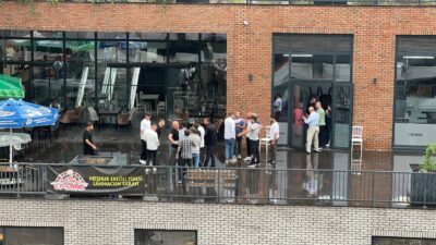 Elmaspark’ta olay! Tencere ve yumruklar havada uçtu