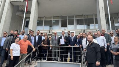 Nazmi Özden mazbatasını aldı