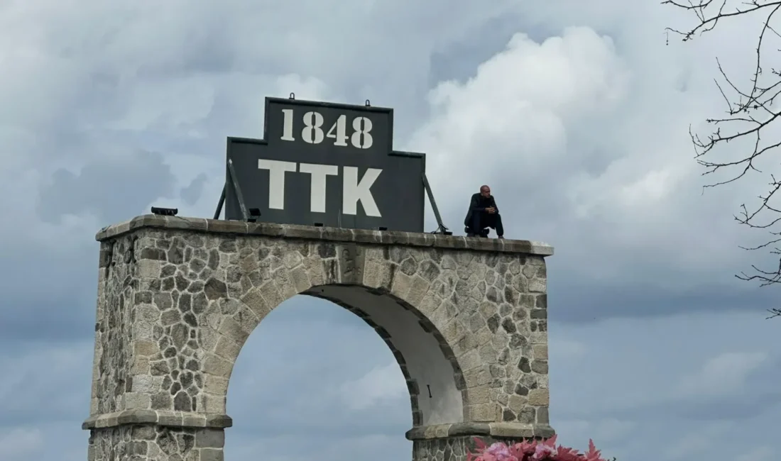 Şarjömende yine bir int*har girişimi! Zonguldak Adliye binasının karşısında