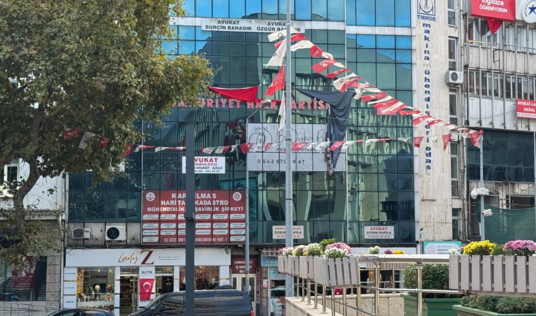 CHP Zonguldak Teşkilatına yakışmayan görüntü Zonguldak’ta 29 Ekim Cumhuriyet