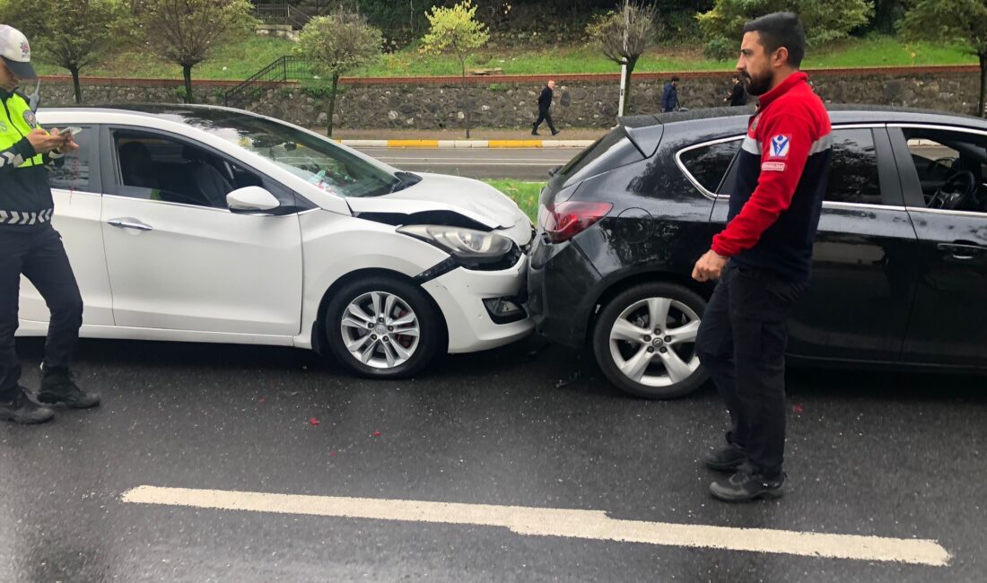 Uzun Mehmet Cami önünde feci kaza! Zonguldak’ta Milli Egemenlik Caddesi