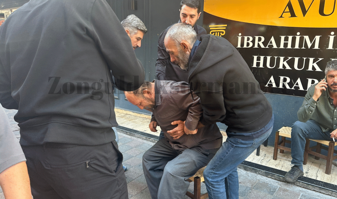 Zonguldak’ta sokak ortasında fenalaşan