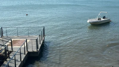 Atatürk’ün ayak bastığı iskeleye bağlanan tekne tepki topladı