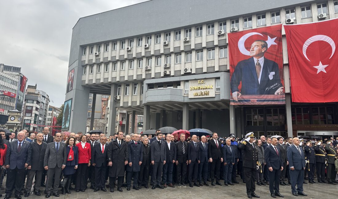 Cumhuriyet’in kuruluşunun 102. Yılı ve Cumhuriyet Bayramı kutlandı Cumhuriyetin kuruluşunun 102. yıl dönümü