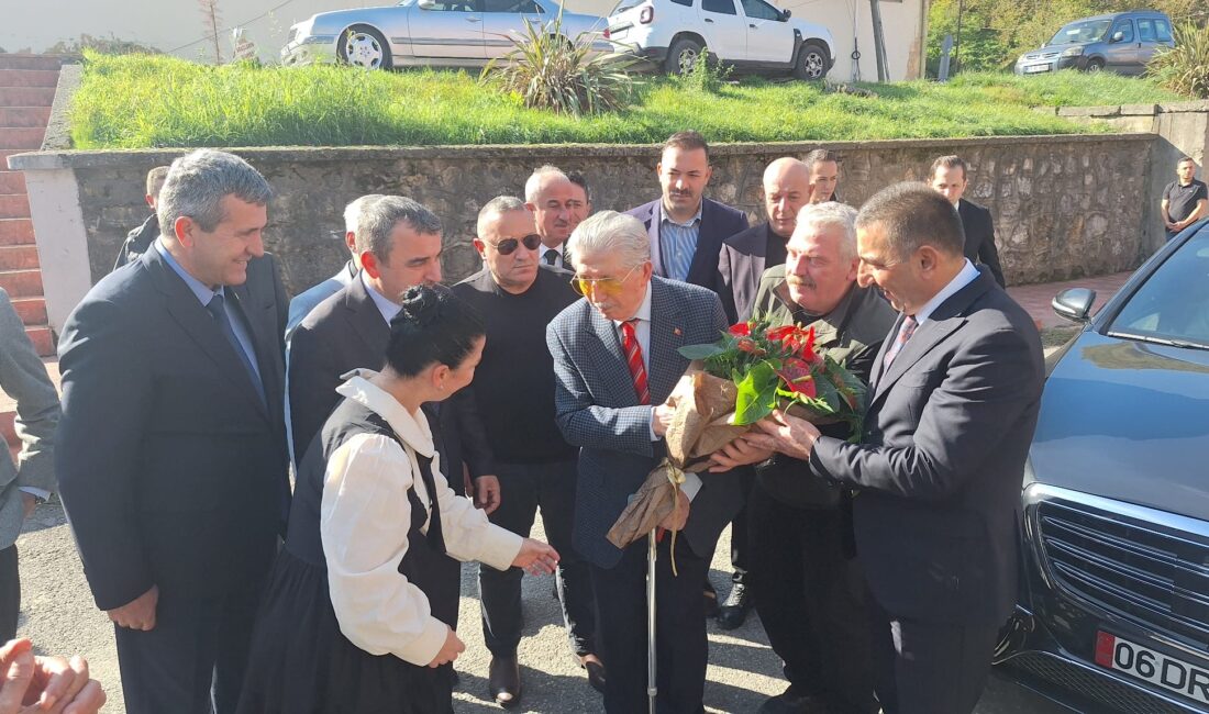 Eski TBMM Başkanı Köksal Toptan, Zonguldak’ta Cumhurbaşkanlığı Yüksek İstişare Kurulu