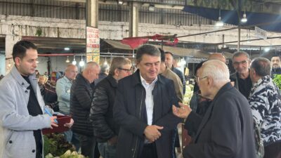 Tahsin Erdem pazar esnafını ziyaret etti