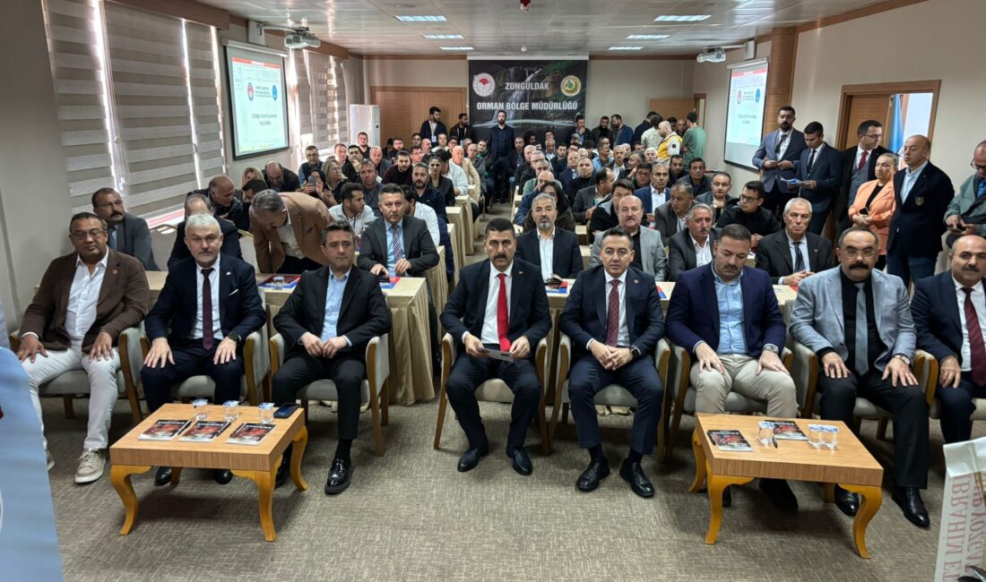 Mithat Bülent Bağcı güven tazeledi Türkiye Kamu-Sen’e bağlı Türk