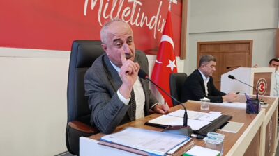 Mecliste gerginlik! “Ben Hiçbir Köyümün Mahallemin Belediyede Bağlanmasını İstemem”