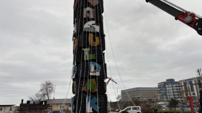 Zonguldaklıların yeni yılı ışıl ışıl karşılaması için harekete geçen Zonguldak