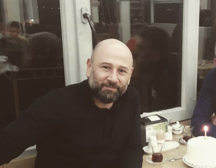 Tahsin Erdem’in yeğeni Serhat Öner, Zon-Bel şirketinin müdürü oldu Zon-Bel şirket müdürü Erinç Kuru’nun yerine Tersane plajı Müdürü Serhat