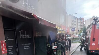 Bahçelievler mahallesinde yangın çıktı Zonguldak’ta Bahçelievler Mahallesi, Mehmetçik Caddesi üzerinde sabah saatlerinde bir kahvaltıcı