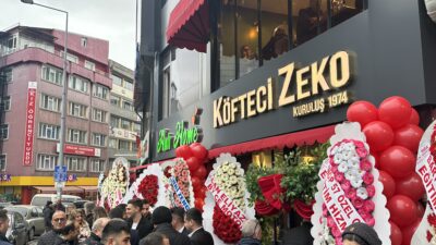 Zonguldak’ta 1974’ten bu yana lezzet geleneğini sürdüren Köfteci Zeko, büyümeye