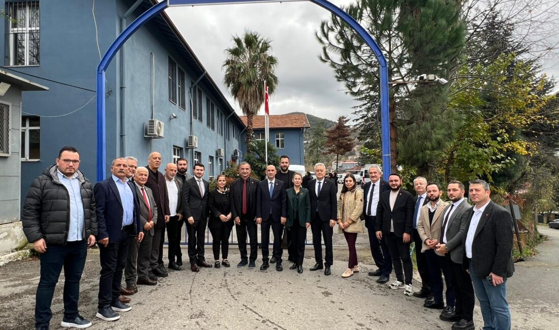 Nazmi Özden emniyette! İfade vermeye çağırıldı Cumhuriyet Halk Partisi Zonguldak Merkez İlçe Başkanı Nazmi Özden, Emniyete