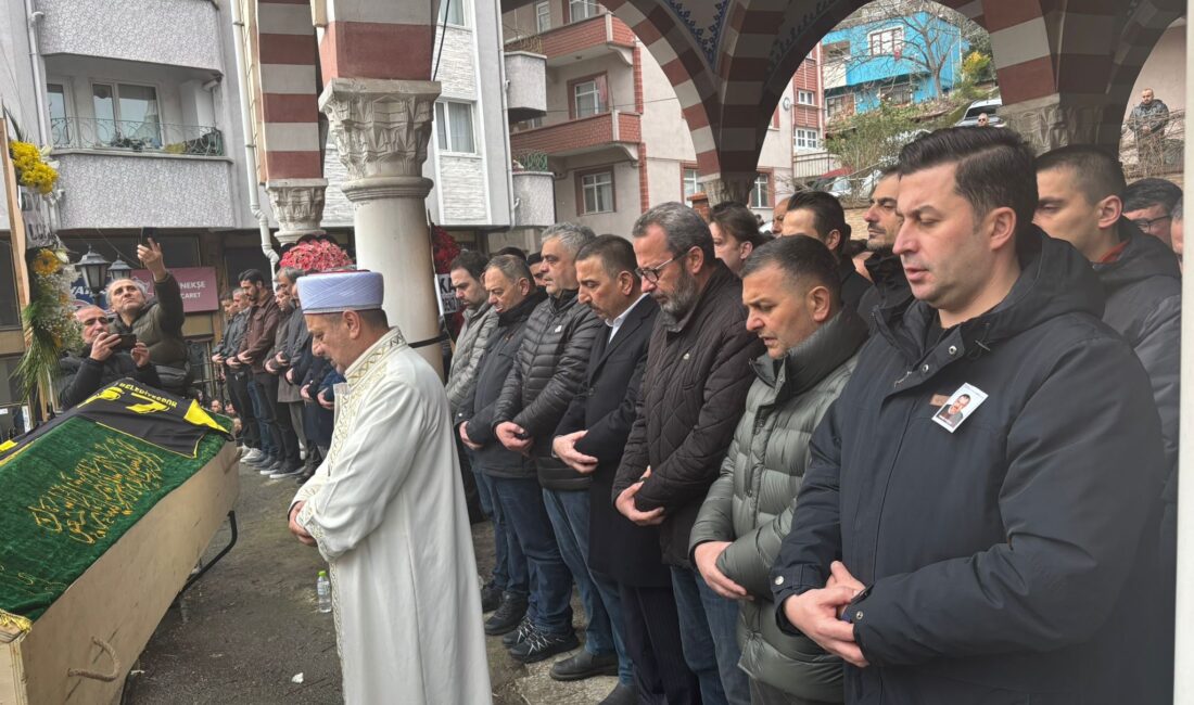 Engin Aygün son yolculuğuna uğurlandı Geçirdiği kalp krizi sonucu hayatını kaybeden Zonguldak'ın tanınan isimlerinden iş